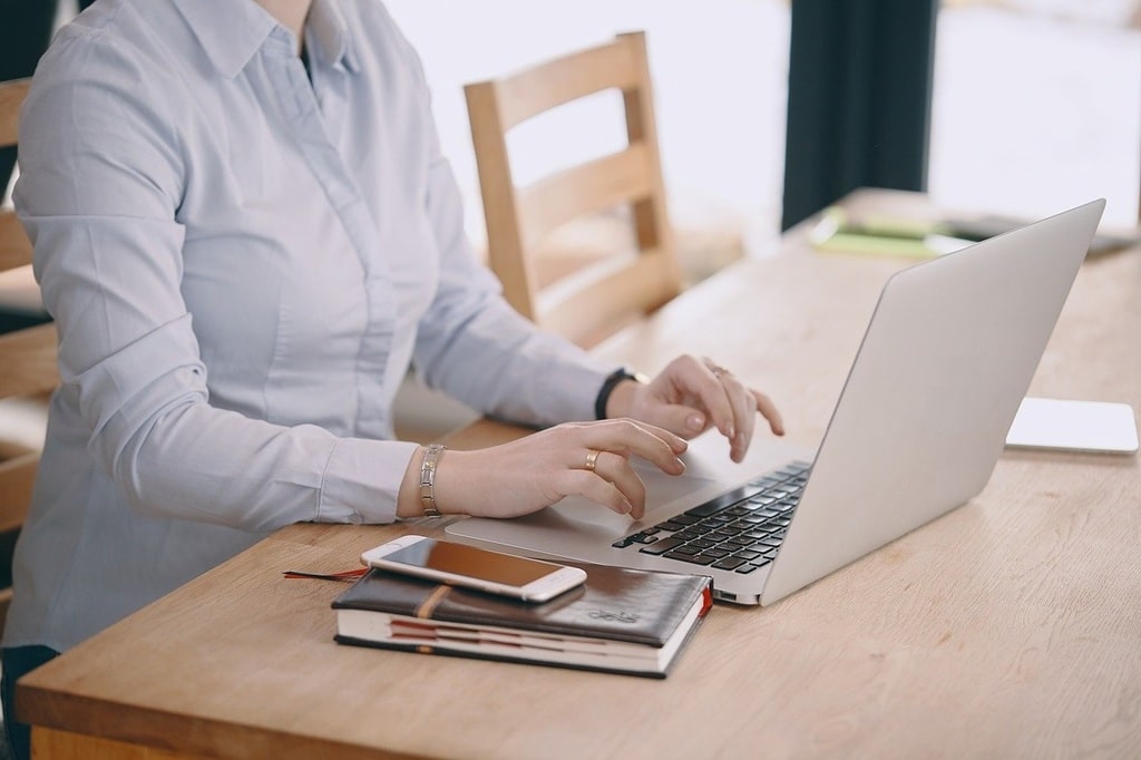 Quand l'intelligence artificielle transforme la création graphique